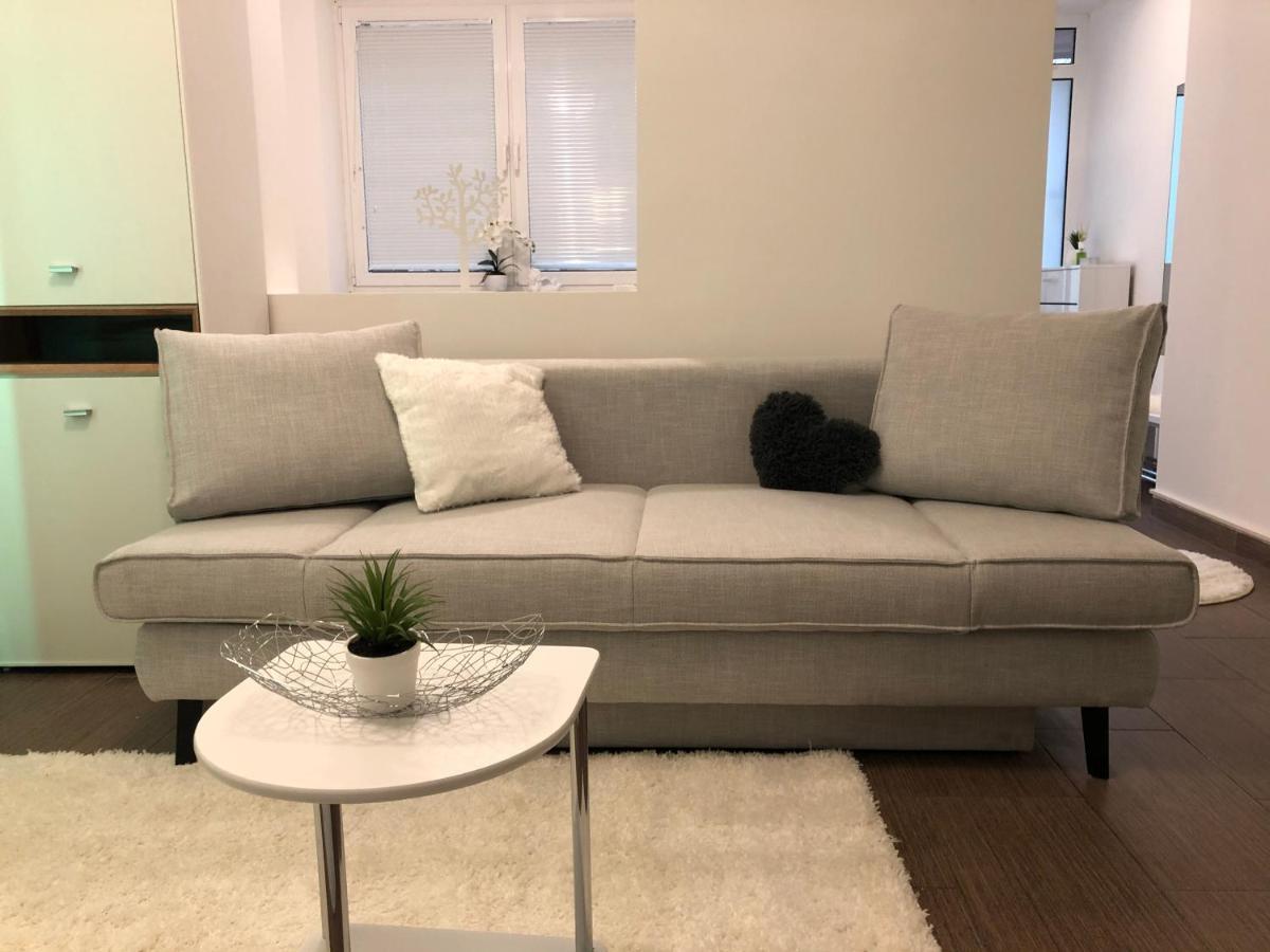 Appartement Modern Center Studio Under The Castle Ii Free Parking *